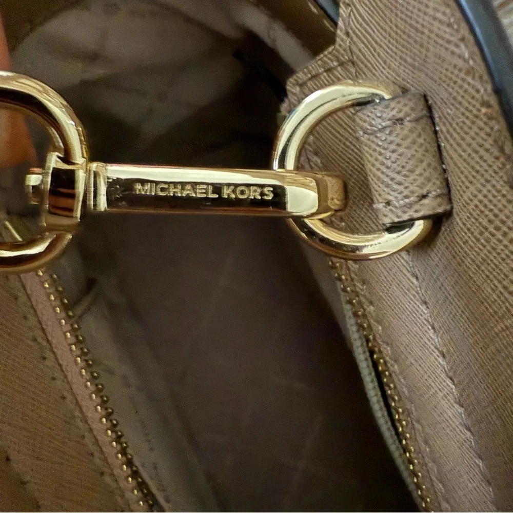 Michael Kors chic brown